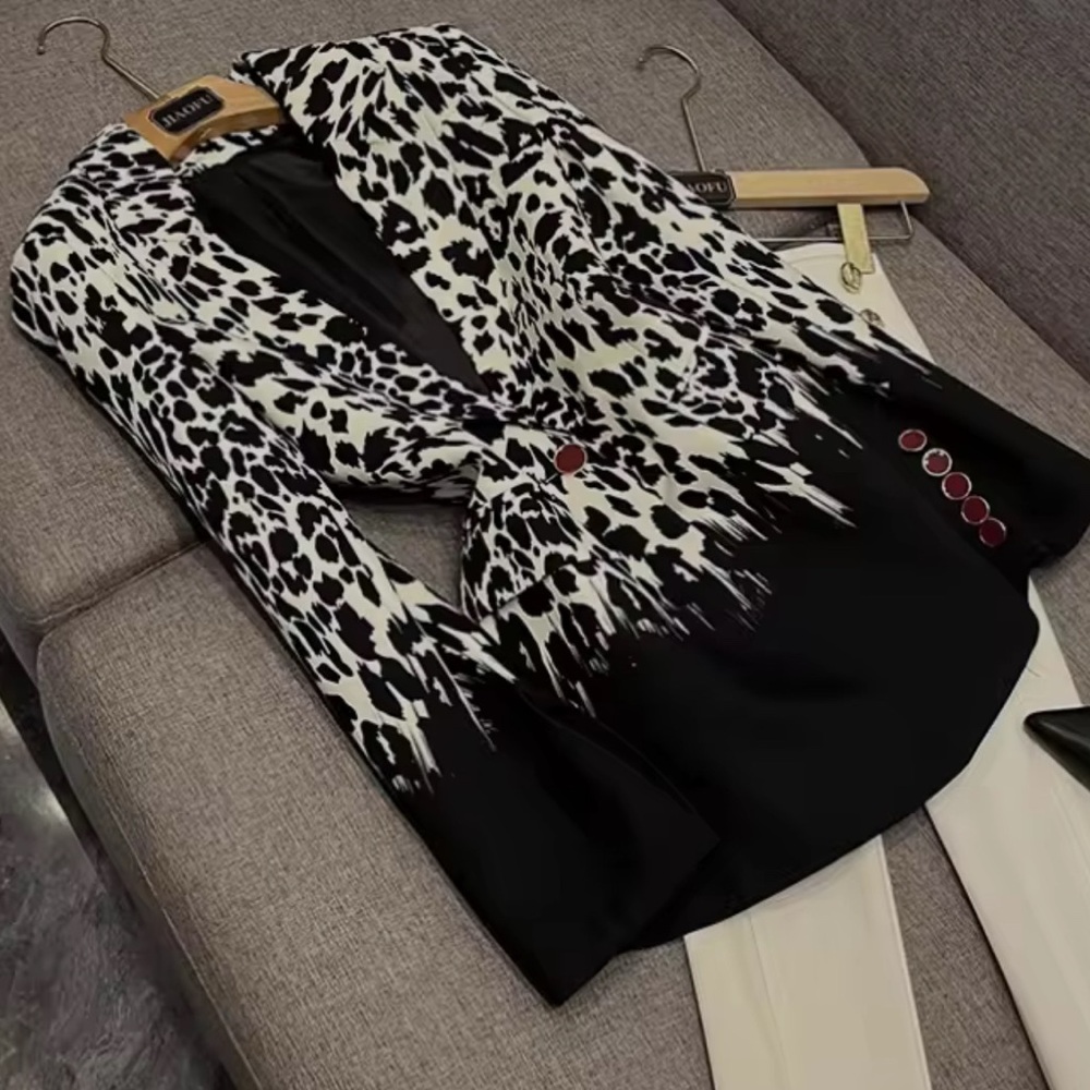 Stylish Black and White Animal Print Blazer